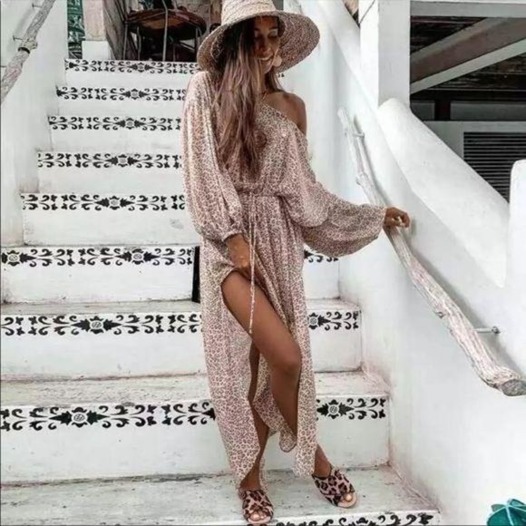 Dresses & Skirts - Bohemian Leopard Print Maxi Dress Button Up Gypsy